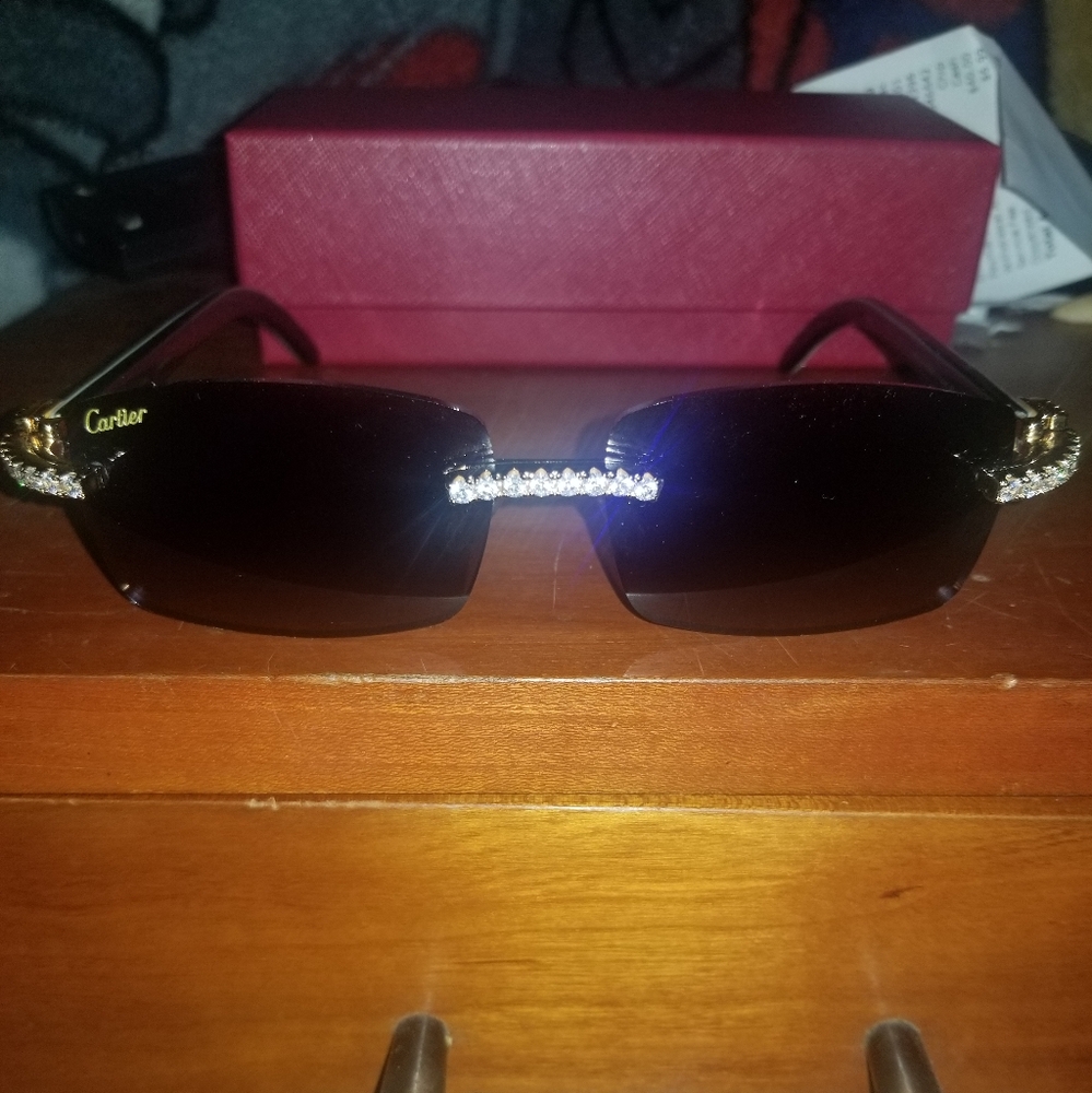 Cartier White Buffs
